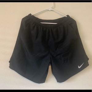 Nike Challenger Dri-Fit Shorts, Black, Medium
